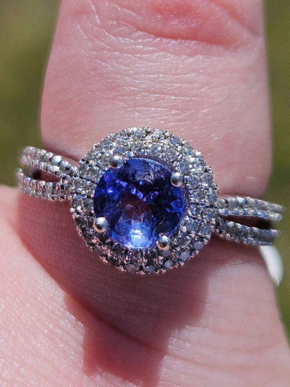 10K White Gold Tanzanite Double Halo Diamond Split Shank Cocktail Ring Size 7